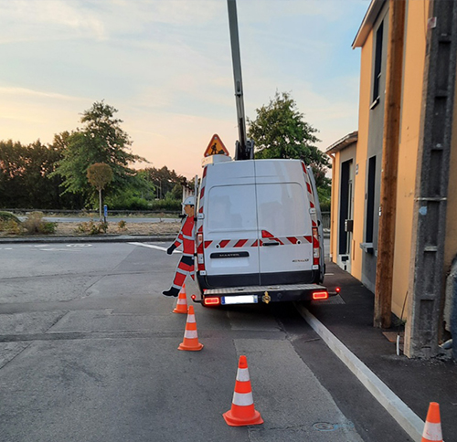 silhouette de prévention sécurité routière - profilo